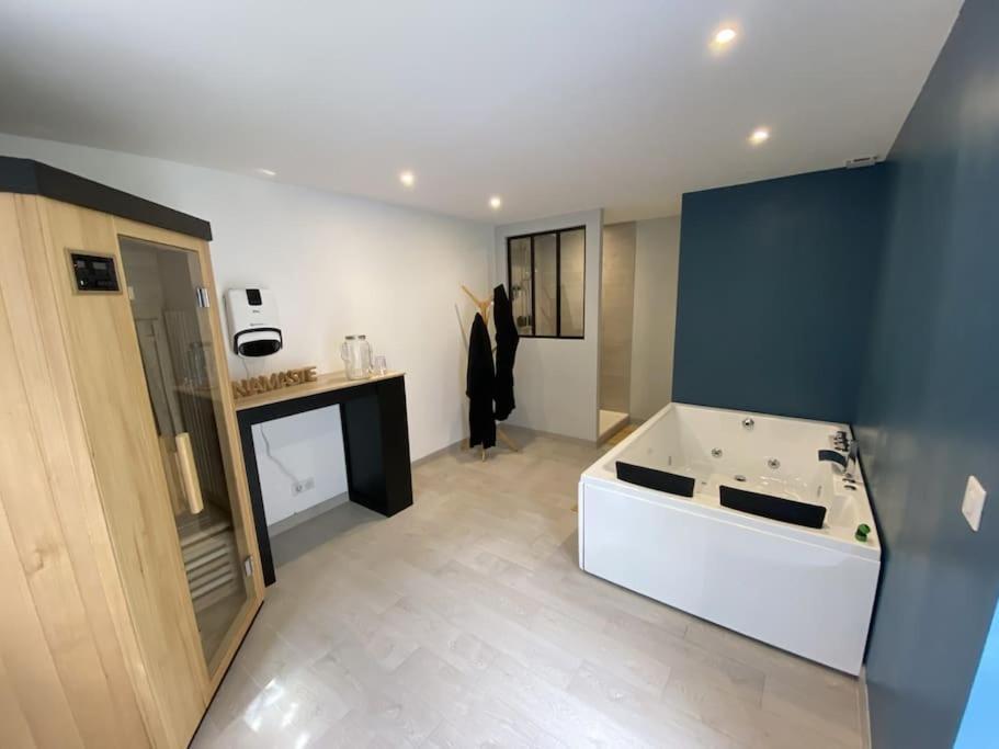 Detente Et Spa Pour Se Ressourcer Bullion Exterior foto